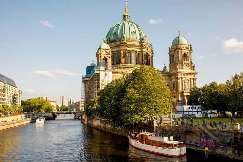 Berlin: 1h Boutiquestyle-Cruise on the Electric FITZGERALD - Key points to know before you board