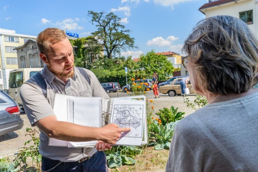 Berlin: 2.5-Hour Walking Tour through Kreuzberg 61 - Viktoriapark’s waterfall pause is the emotional reset