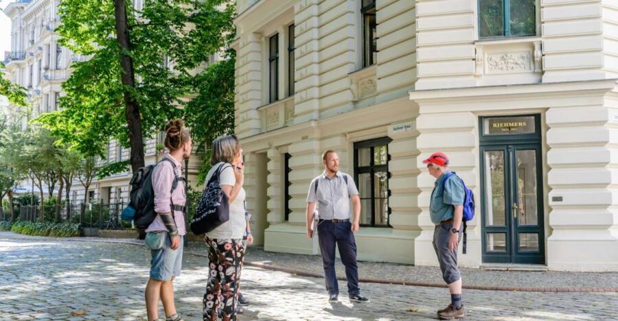Berlin: 2.5-Hour Walking Tour through Kreuzberg 61 - How the 2.5-hour walking rhythm works