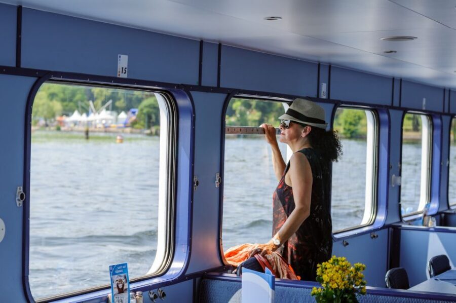 Berlin: 3-Hour World Heritage Cruise to Potsdam - Getting There and Finding Bridge A at Stern und Kreisschiffahrt