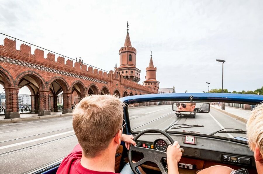 Berlin: 75-minute Trabi Safari - Getting comfortable fast: Two-stroke quirks and a manual gearbox