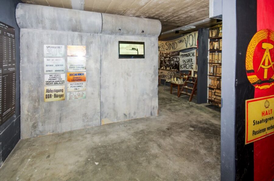 Berlin: Berlin Story Bunker Entry Ticket - Audio guide languages: picking the right one