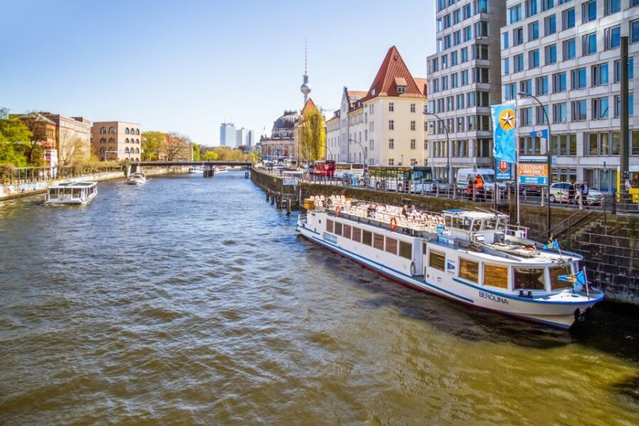Berlin: Boat Tour Along the River Spree - A 2.25-hour Spree cruise that turns landmarks into a route