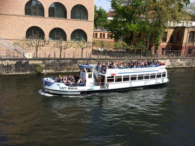 Berlin: City Boat Tour with Live Commentary - Why This 1-Hour Spree Cruise Helps You Get Oriented Fast