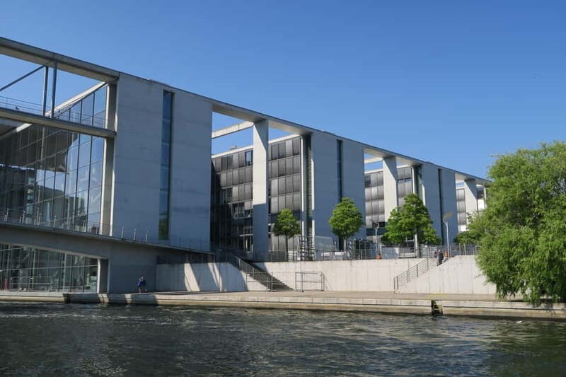 Berlin: City Boat Tour with Live Commentary - Tiergarten and TV Tower: The View Shifts from Monuments to Skyline