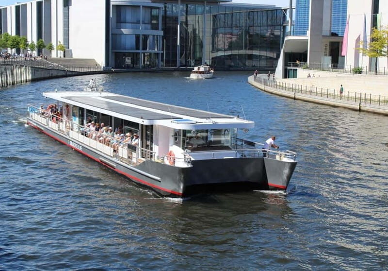 Berlin: East Side Gallery Spree Cruise in a Solar Catamaran - Should you book the Berlin East Side Gallery Spree cruise?