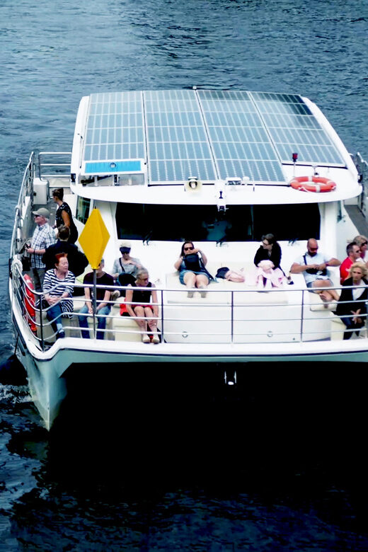 Berlin: Exclusive Boat Tour on a Solar-Powered Catamaran - The 150-Minute Route: From Oberbaumbrücke to the Pregnant Oyster