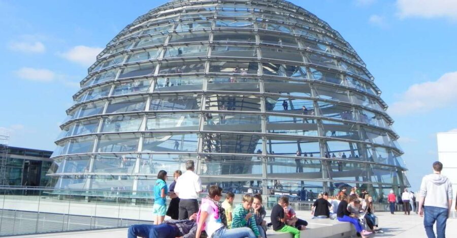 Berlin: Government District Tour and Reichstag Dome Visit - Berlin Government District Meets the Reichstag: Why This Tour Works
