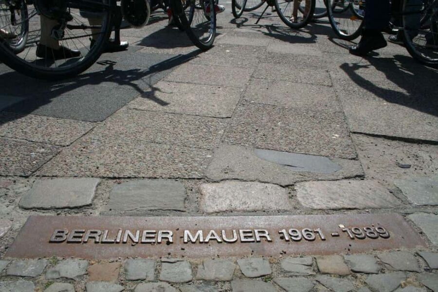 Berlin: Guided Bike Tour of The Wall and Third Reich - Hitler’s Führerbunker: what you can’t see and what you’ll learn instead