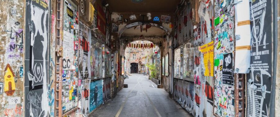 Berlin: Hidden Backyards Guided Walking Tour - Haus Schwarzenberg Courtyard: Art Studios Inside a Historic Yard