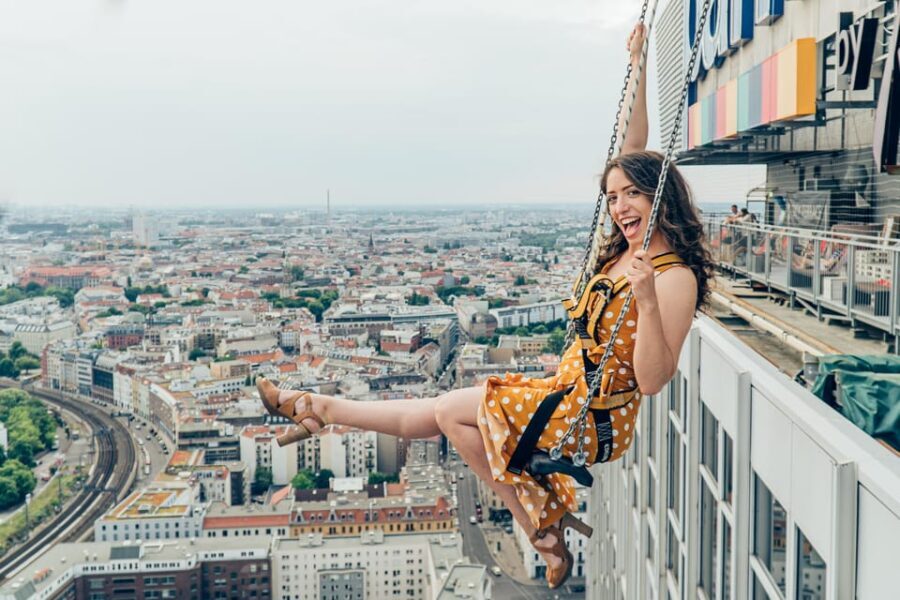 Berlin: Highest Swing in Europe - What Happens During the 5-Minute Swing (Belt Up to Release)