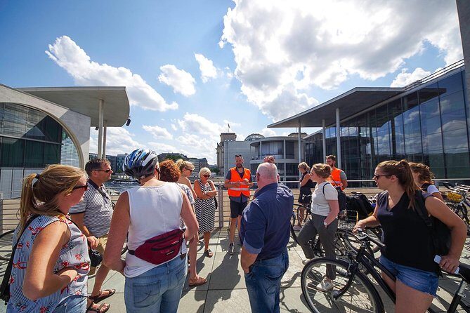 Berlin Highlights Sightseeing Bike Tour in Small Groups - The Tiergarten Parc Area, Zoo Vicinity, and the Victory Column Stop