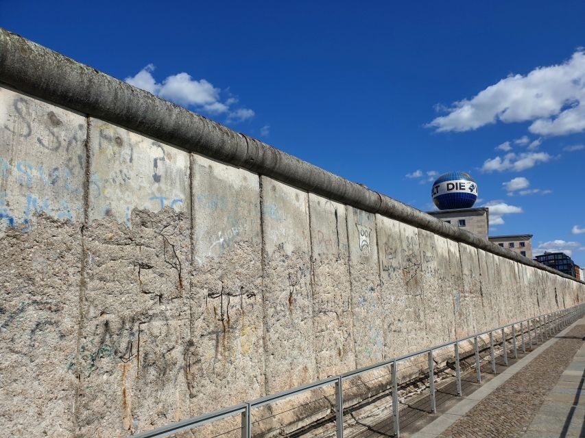 Berlin Historical Highlights Walking Tour - Potsdamer Platz to the Brandenburg Gate: the logic of this route