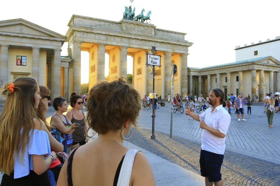 Berlin Historical Highlights Walking Tour - Hitler’s bunker area and the Reichstag: power, collapse, and rebuilding
