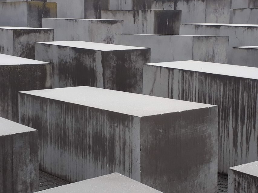 Berlin Historical Highlights Walking Tour - Price and group setup: is $389 per group worth it?