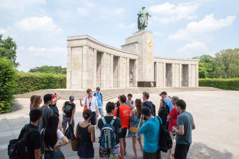 Berlin: History of the Third Reich Guided Walking Tour - Hitler’s bunker site: standing at the end of the line