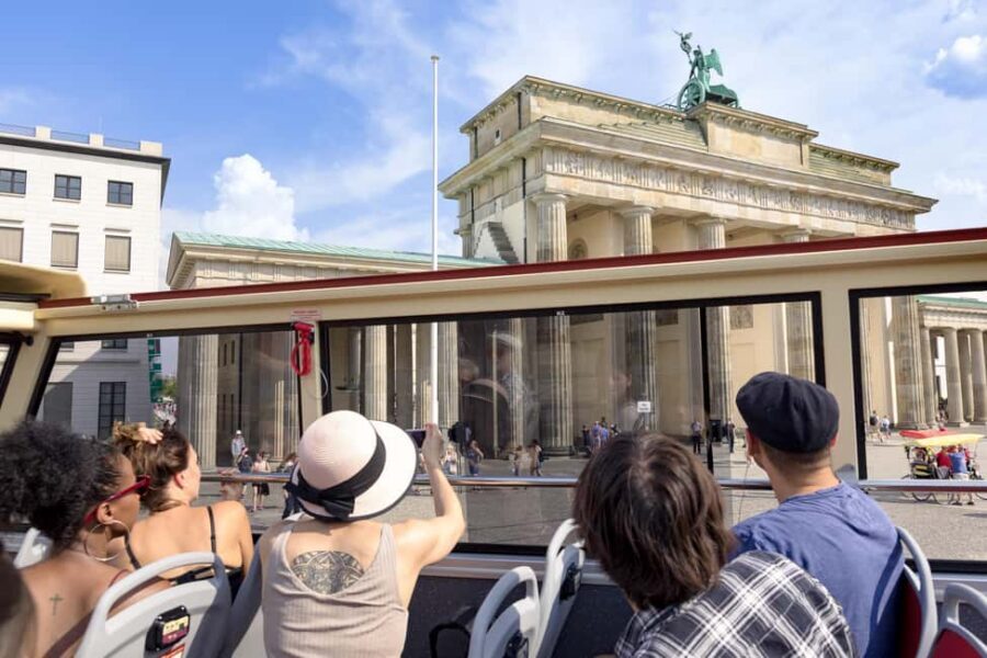Berlin: Hop-On Hop-Off Sightseeing Bus with Boat Options - Blue Line Highlights: East Side Gallery and East Berlin Context