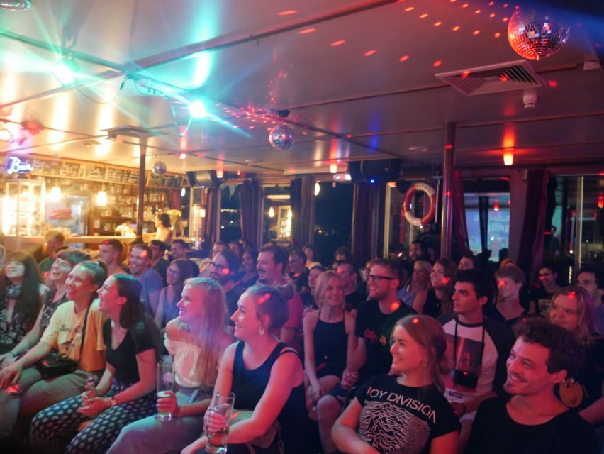 Berlin: Laughing Spree Comedy Show on a Boat - From Boarding at 8pm to Sunset Deck Time