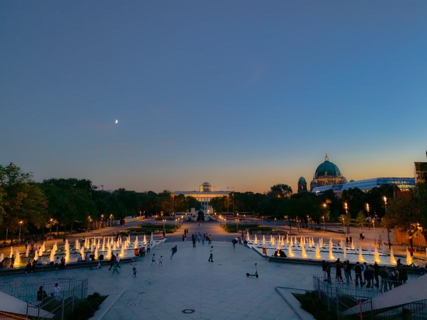 Berlin: Live-Guided Evening Sightseeing Tour by Open-top Bus - Why this Berlin evening bus tour is such a smart choice