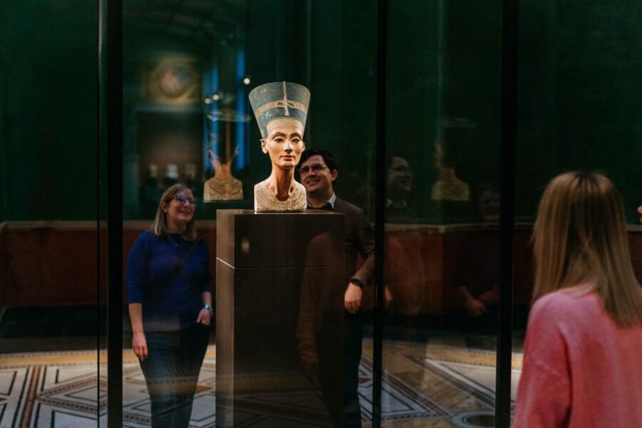 Berlin: Neues Museum Entry Ticket - Timing Your Visit: 15-Minute Activation vs. Staying as Long as You Want