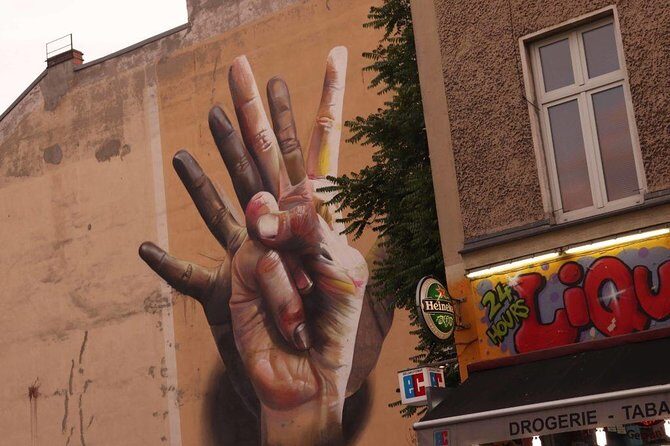 Berlin Off-the-Beaten-Path Walking Tour: Kreuzberg, Mitte and Friedrichshain - Kreuzberg and Friedrichshain: why this walk feels different