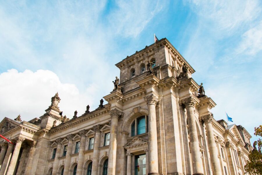 Berlin: Private Reichstag and Glass Dome Tour - Reichstag Rooftop Terrace: the view payoff before the dome
