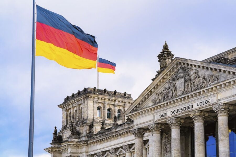 Berlin: Private Reichstag and Glass Dome Tour - Reichstag dome entry: registration, security, and why access is special