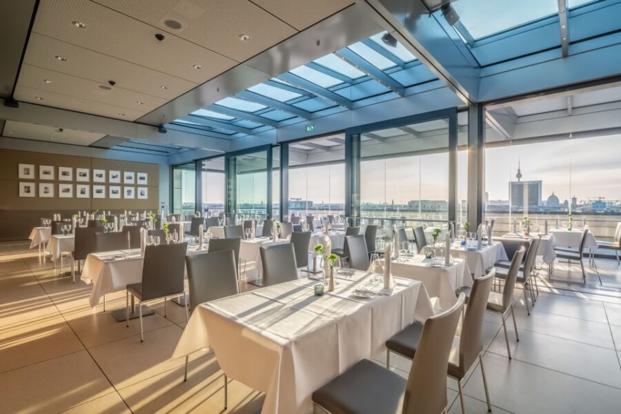 Berlin: Rooftop Dinner at the Käfer Restaurant Reichstag - Why This Rooftop Käfer Dinner Feels Like a Berlin One-Off