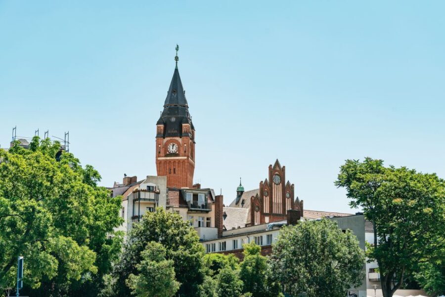 Berlin: Spree Boat Tour to Müggelsee - Who should book this Spree boat cruise to Müggelsee