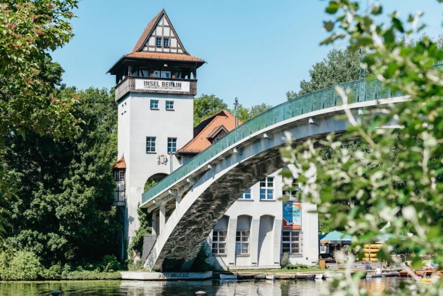 Berlin: Spree Boat Tour to Müggelsee - The Köpenick stop: when to hop off and when to stay seated