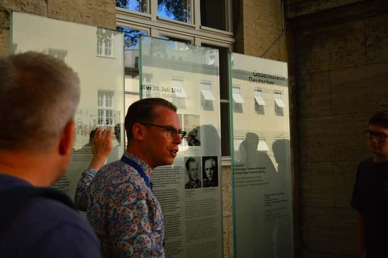 Berlin: Third Reich, Hitler, and WWII Walking Tour - Hitler’s Bunker: from the Germania plan to the regime’s end