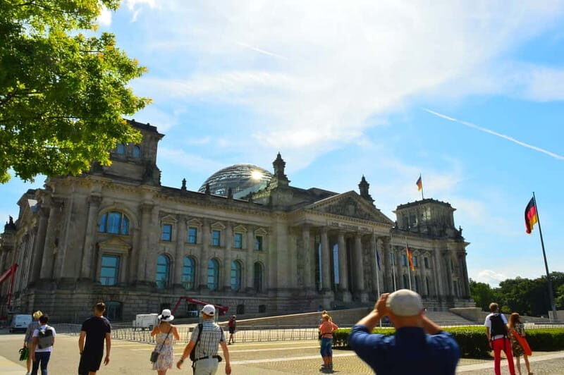 Berlin: Third Reich, Hitler, and WWII Walking Tour - Detlev-Rohwedder-Haus: where Nazi administration stories start to connect