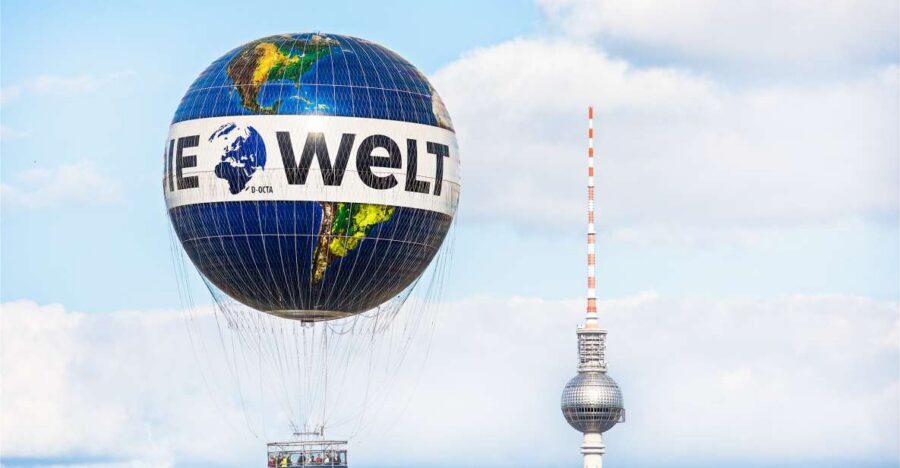 Berlin: Ticket for World Balloon with Perfect View - Getting to the meeting point near Checkpoint Charlie