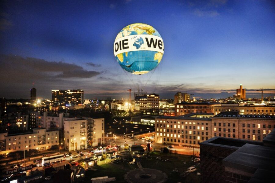 Berlin: Ticket for World Balloon with Perfect View - What makes sunset special (and when it falls flat)