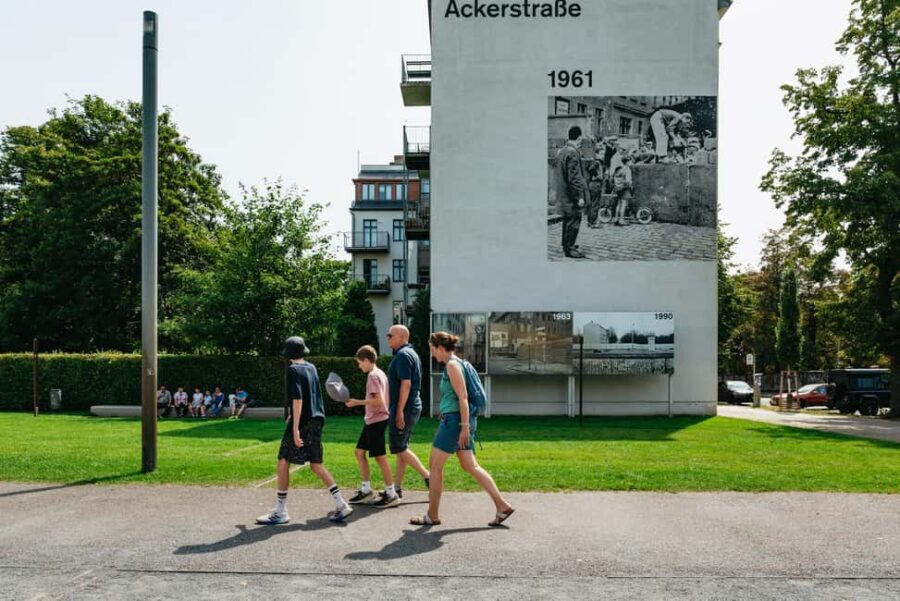 Berlin: Wall Tour – Fates, Love Stories, and Heroes - The route: Gesundbrunnen to Prenzlauer Berg on a 2-hour timeline