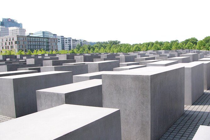 Berlin's Best: 2 Hour Walking Tour Third Reich and the Cold War - The Berlin Wall at Niederkirchnerstraße and the End at Checkpoint Charlie