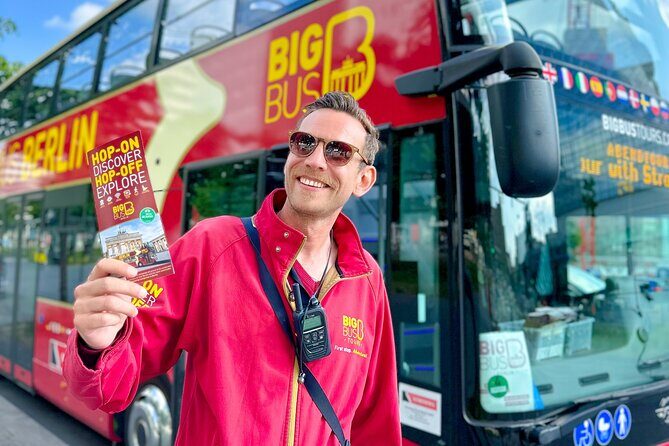 Big Bus Berlin Hop-On Hop-Off Sightseeing Tour & Currywurst - Potsdamer Platz, Berlin Wall, and Checkpoint Charlie: the heavy stops you can pace