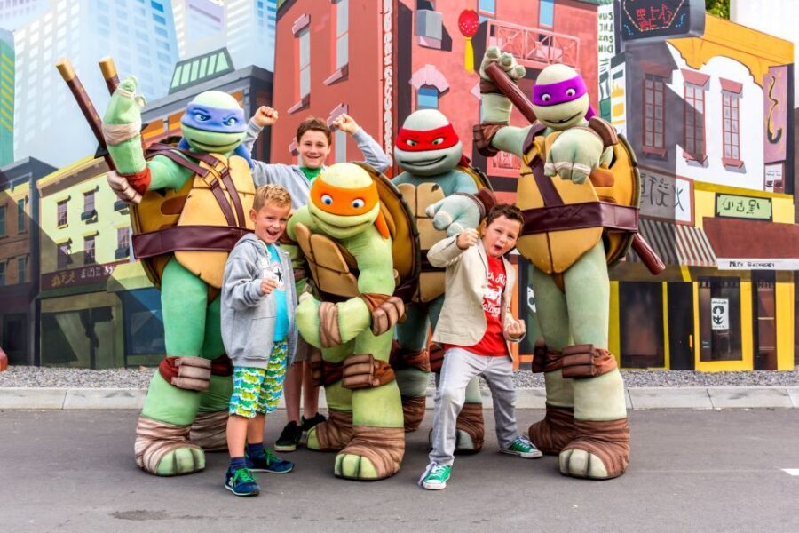 Bottrop: Movie Park Full-Day Admission Ticket - Small practical tips for a smoother Movie Park day