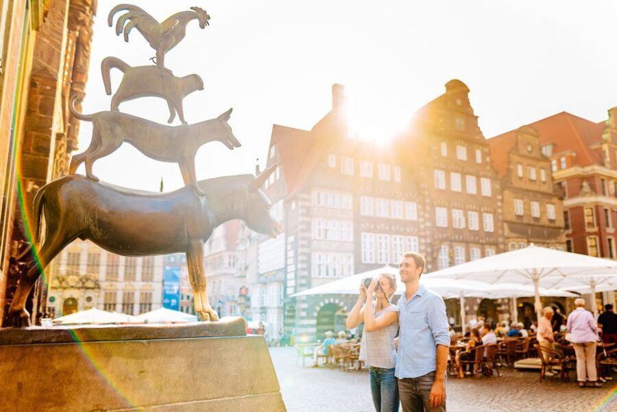 Bremen: City Center Guided Walking Tour - Key highlights to look for