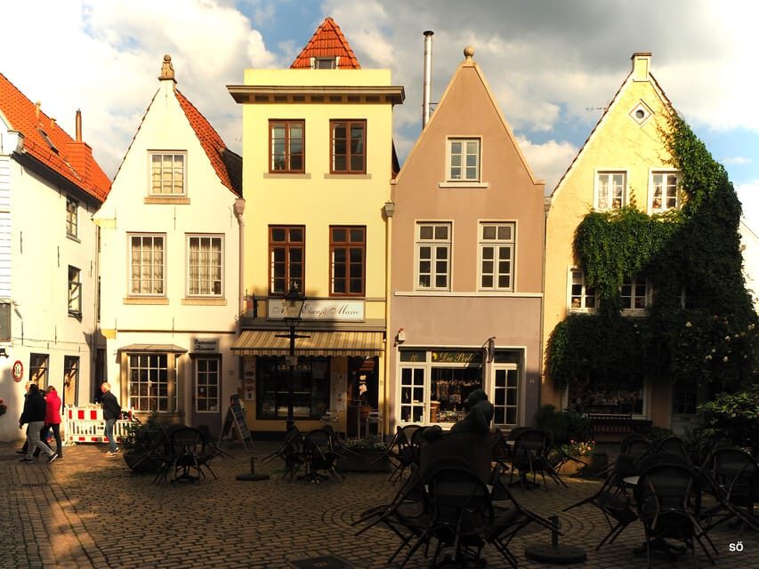 Bremen: Walking Tour of Historic Schnoor District - The “oldest profane buildings” stop: Brasilhaus and Packhaus Schnoor 2