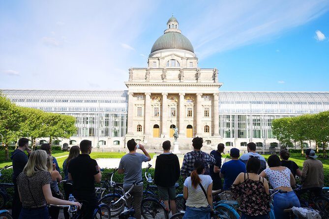 Classic Mike's Bike Tour daily @ 11.30 incl Beer Garden & Surfers - The early landmarks: Platzl, the Hofgarten, and seeing royal power without waiting