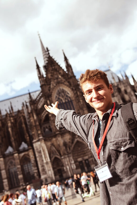 Cologne: Brewery Tour with 3 Kölsch Beer Tastings - Three Kölsch tastings: How the comparison really works