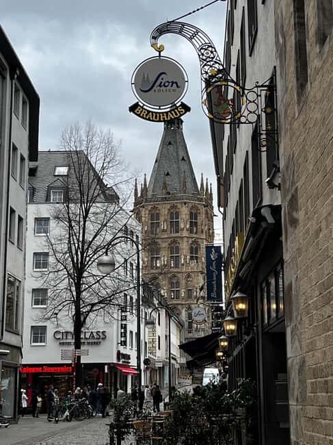Cologne: Brewery Tour with Beer Tasting and Halven Hahn - Cologne Brewery Tour with Beer Tasting and Halven Hahn: The real vibe