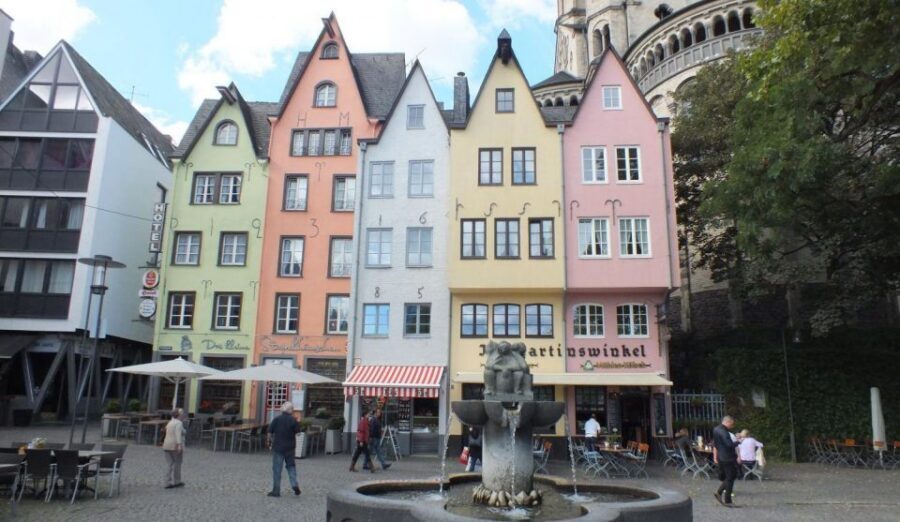 Cologne: Night Watchman Old Town Walking Tour - The quirky stories that explain how society ran