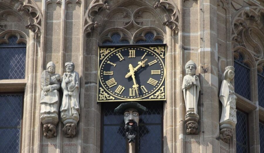 Cologne: Night Watchman Old Town Walking Tour - The guide’s style: why it lands as funny and not dry