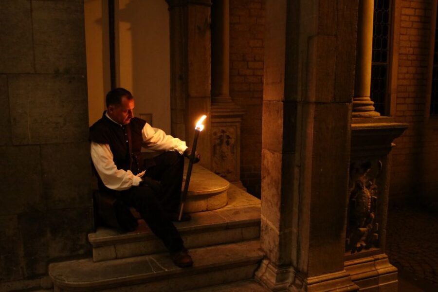Cologne: Night Watchman Old Town Walking Tour - What medieval Cologne feels like when the streets are dark