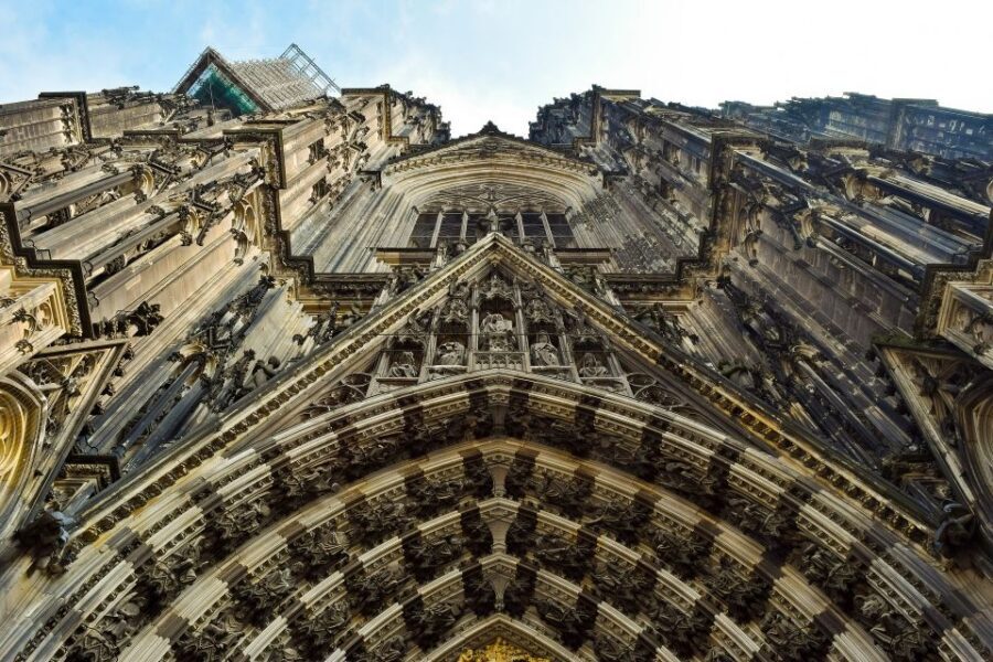 Cologne: Old Town Highlights Walking Tour - A 2-Hour Hit of Cologne: What This Walk Really Delivers