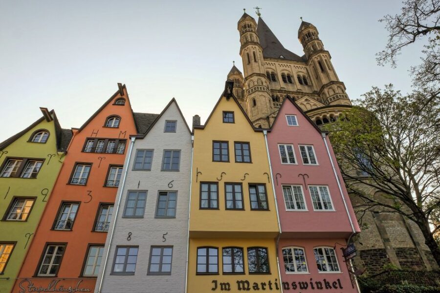 Cologne: Old Town Highlights Walking Tour - Romanesque Church, Old Market Alleys, and the Historic Town Hall