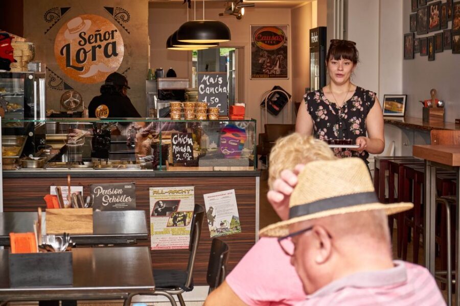 Cologne: Südstadt Guided Foodie Walking Tour - The Severin district on foot: international bites plus real street stories