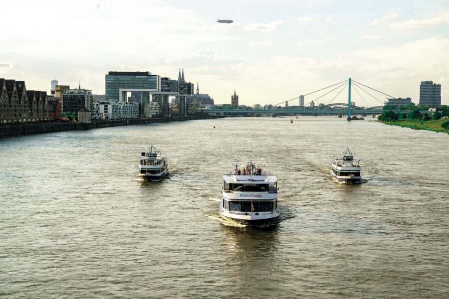 Cologne: Top Sights Rhine River Cruise - Skyline Tour - Where to Board: Konrad-Adenauer-Ufer Pier 10